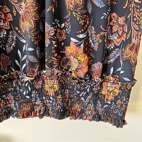 Evereve Tinslee Floral Blouse Smocked Mesh Top Sz Medium - Picture 10 of 14